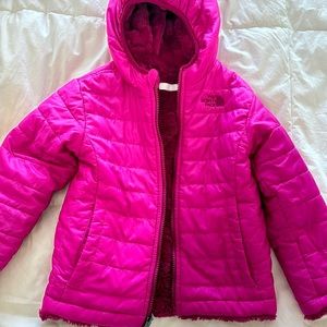 Girls The North Face reversible winter coat with pink fur Size 4T